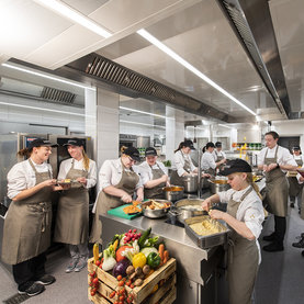 Küchenteam im Dorfhotel Fasching