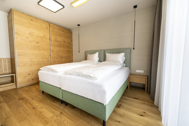 Apartments Weitblick Dorfhotel Fasching Ruheraum Sauna (c) Kurt Elmleitner 